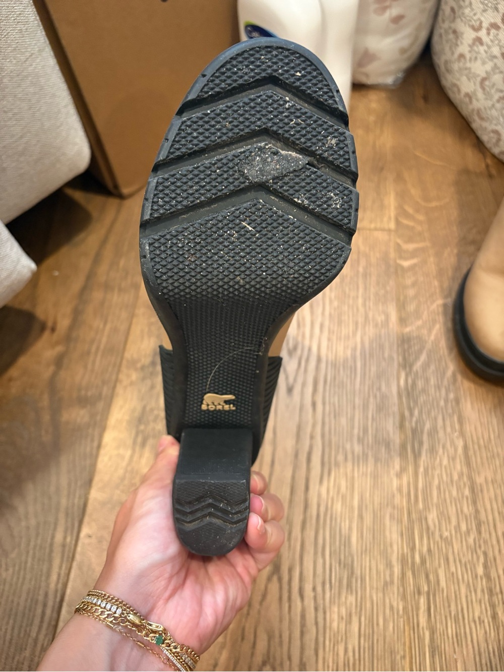 Waterproof Sorel Boot - Picture 3 of 4